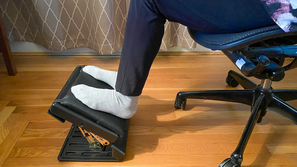 Your Guide to Using the Everlasting Comfort Memory Foam Foot Rest Pillow